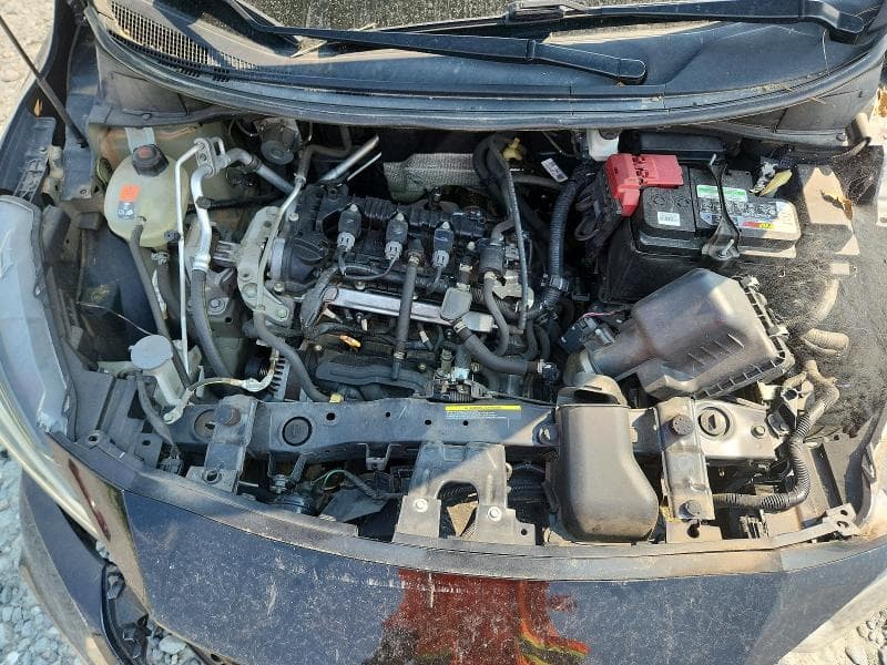2020 NISSAN VERSA SR 11
