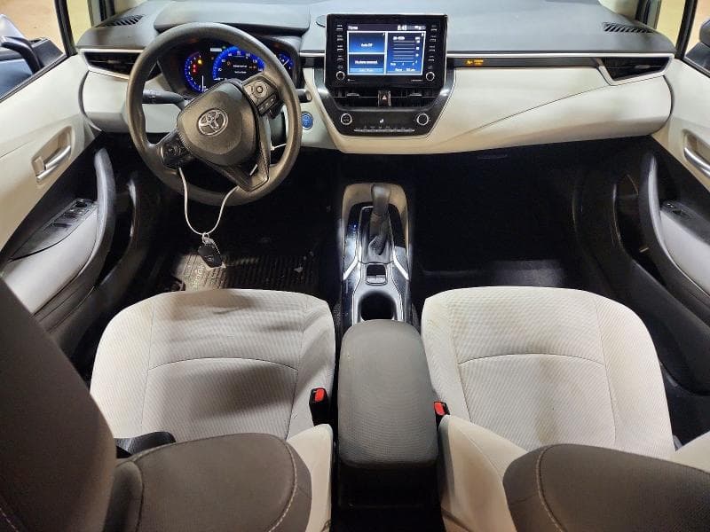 2021 TOYOTA COROLLA LE 8