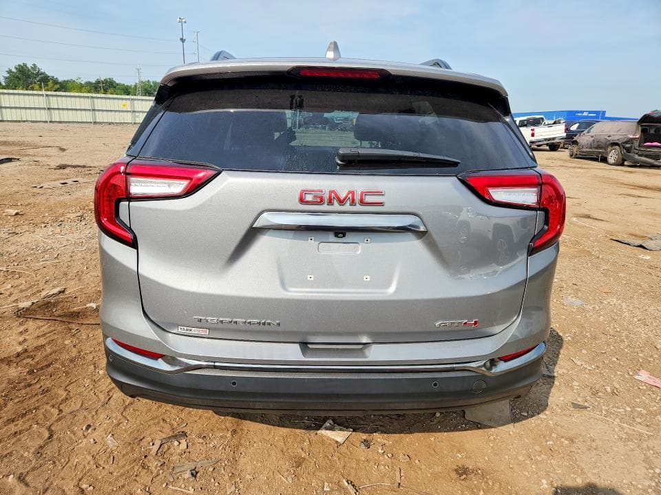 2023 GMC TERRAIN AT4 6