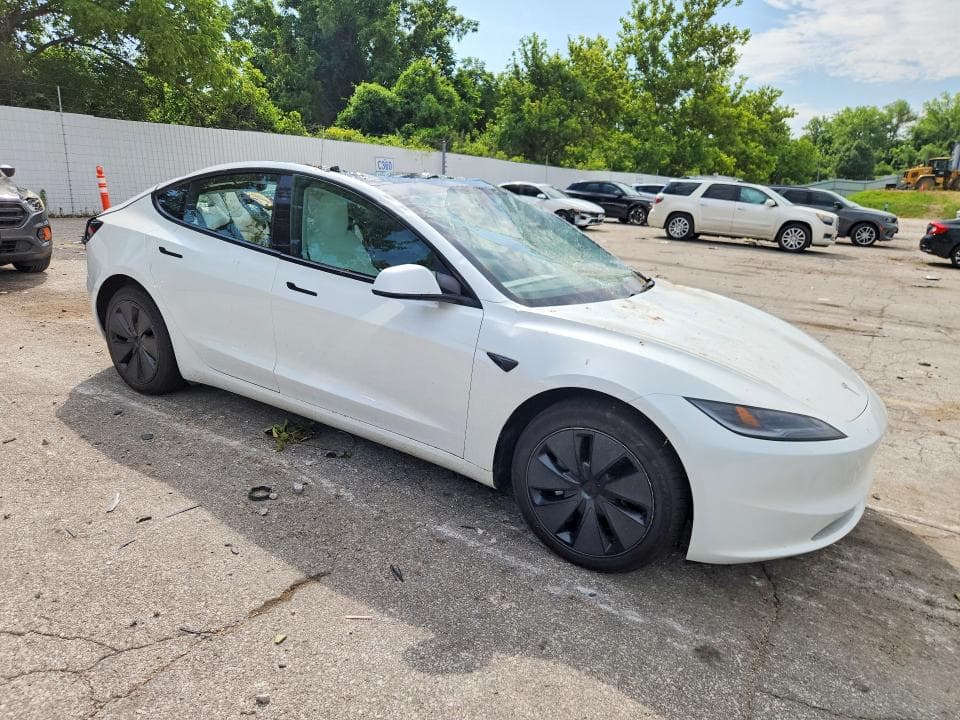 2025 TESLA MODEL 3 4