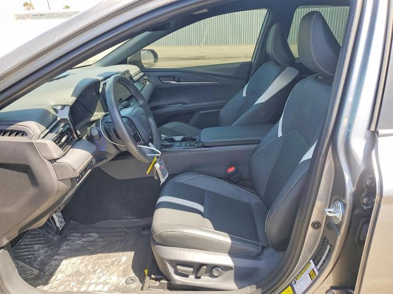 2026 TOYOTA CAMRY SE 7