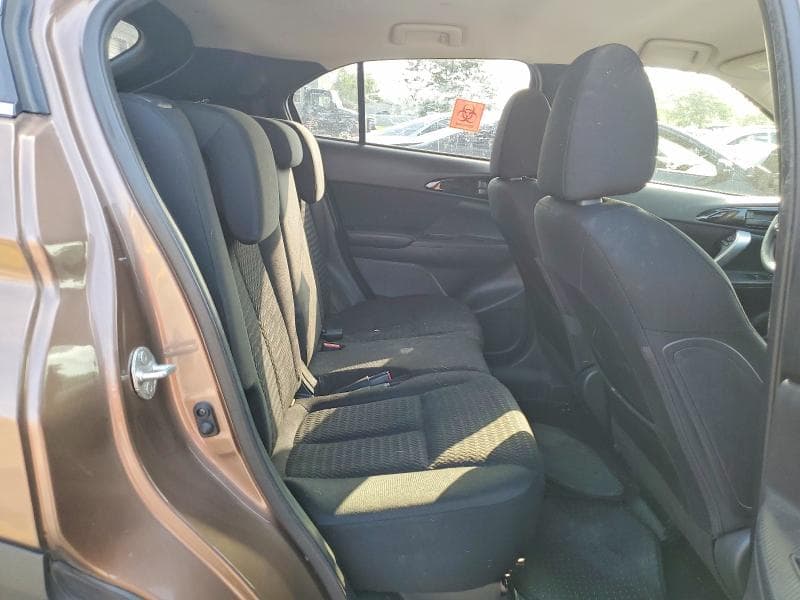 2018 MITSUBISHI ECLIPSE CROSS LE 11