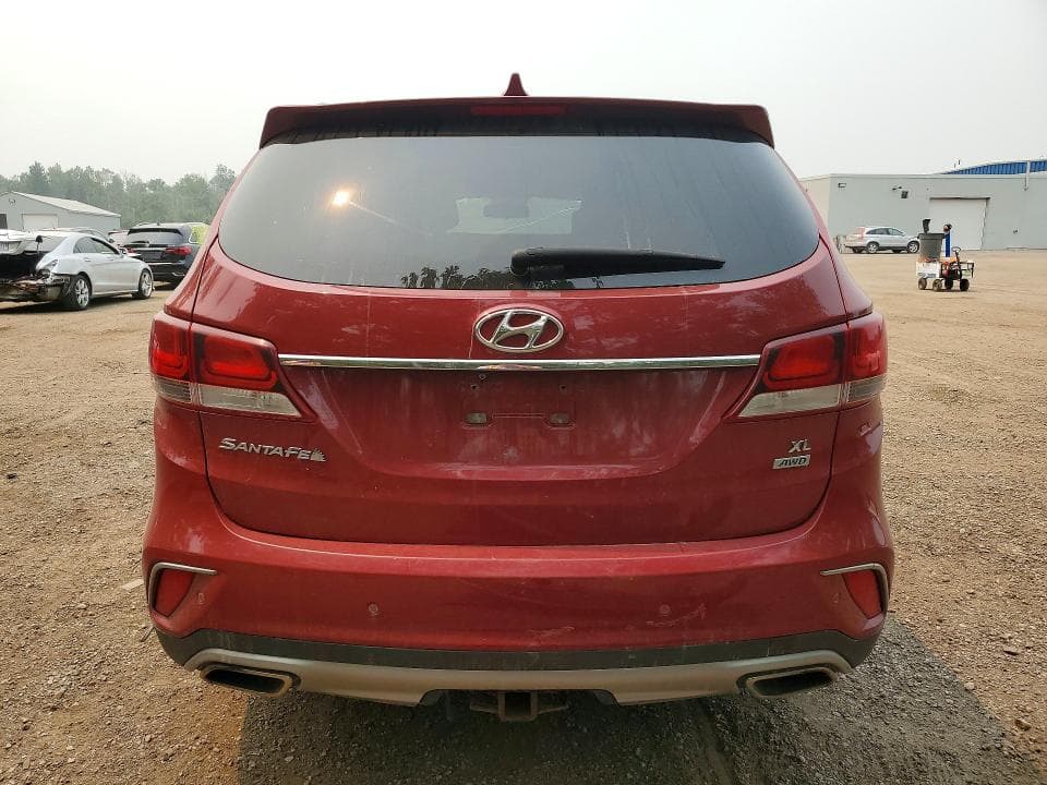 2017 HYUNDAI SANTA FE SE 6
