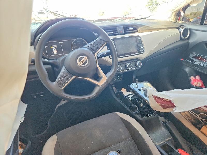 2021 NISSAN VERSA SV 8