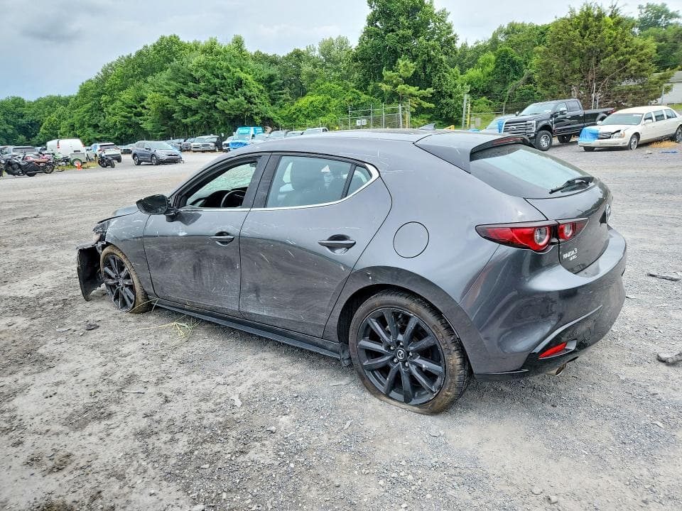 2022 MAZDA 3 PREMIUM 2