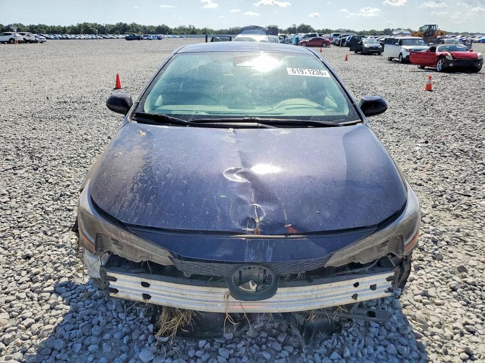 2025 TOYOTA COROLLA LE 5