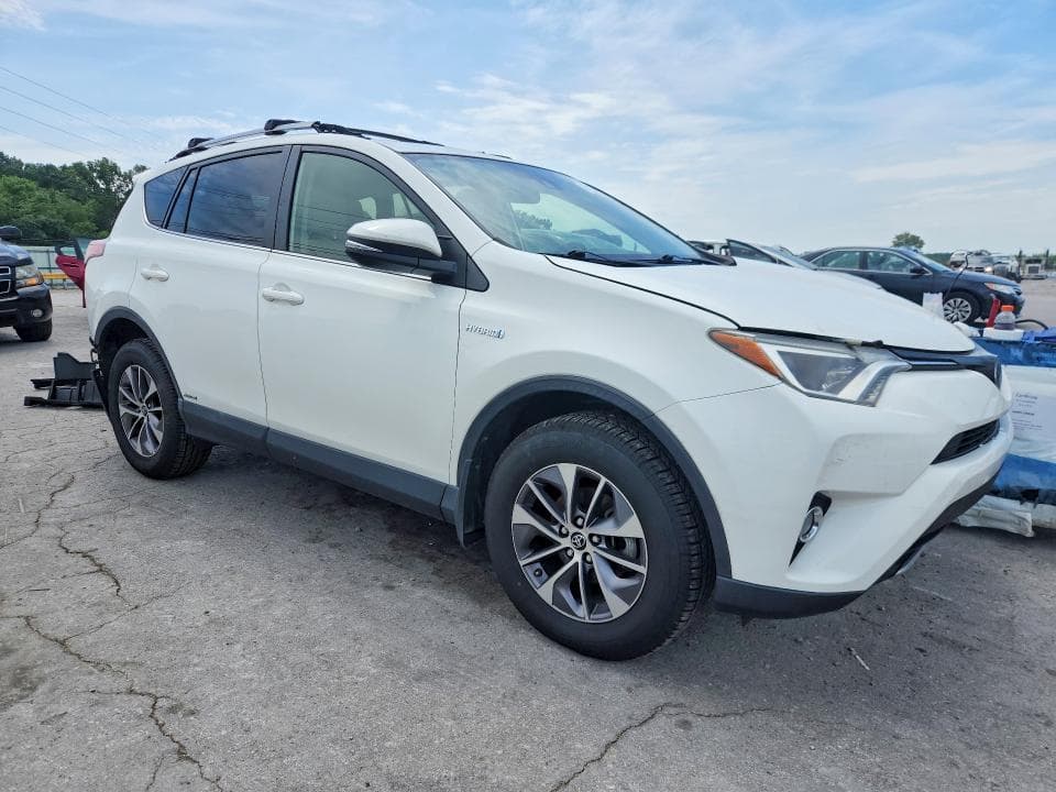 2017 TOYOTA RAV4 HYBRID XLE 4