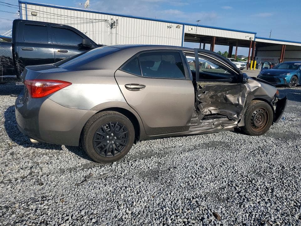 2019 TOYOTA COROLLA LE 3