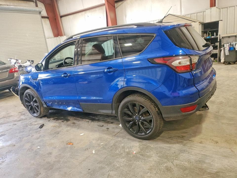 2017 FORD ESCAPE SE 2
