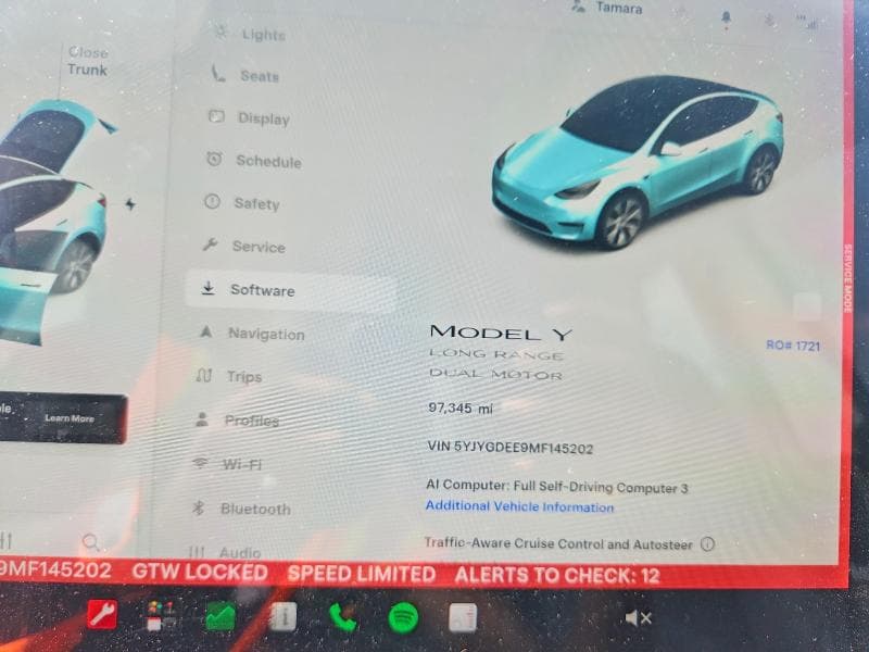 2021 TESLA MODEL Y 9
