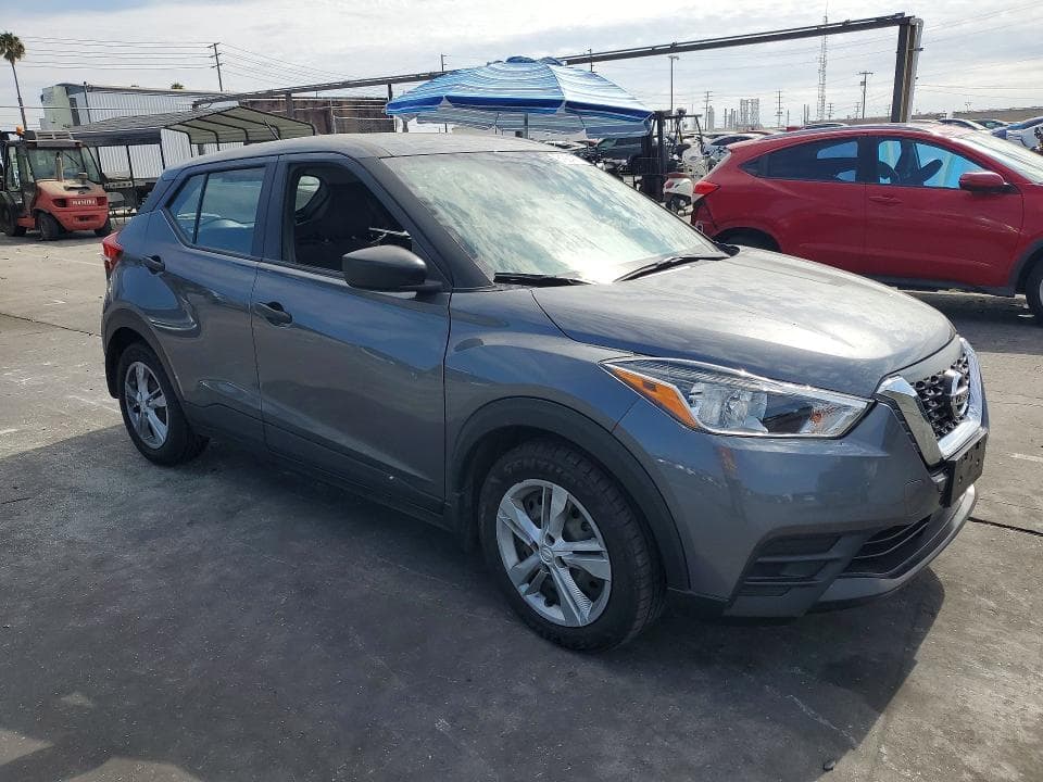 2020 NISSAN KICKS S 4