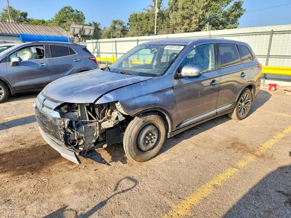 2017 MITSUBISHI OUTLANDER SE - 1
