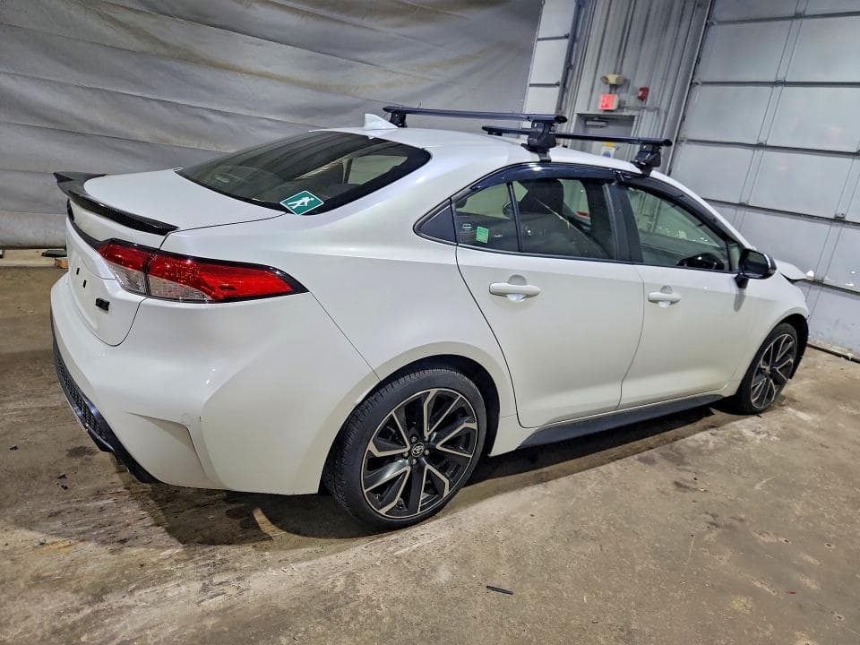 2022 TOYOTA COROLLA SE 3
