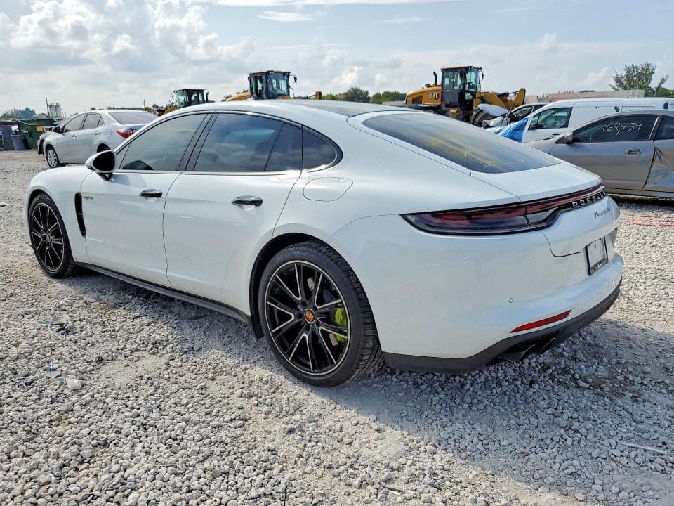 2021 PORSCHE PANAMERA 4 E-HYBRID 2