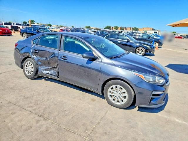 2020 KIA FORTE FE 4