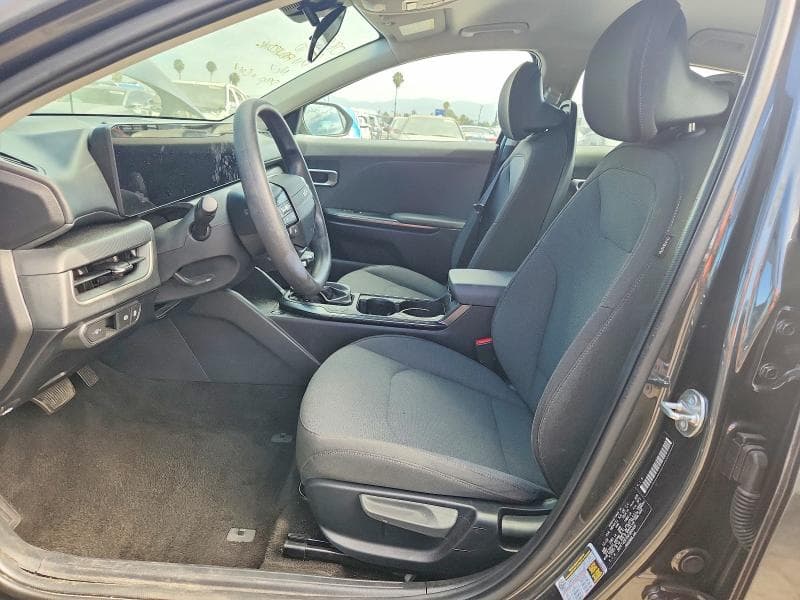 2025 KIA K4 LXS 7