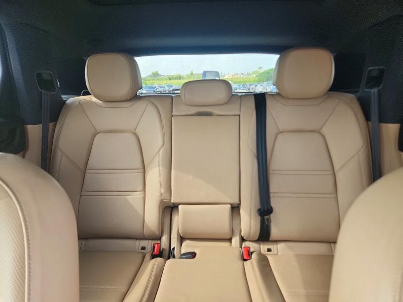 2019 PORSCHE CAYENNE 10