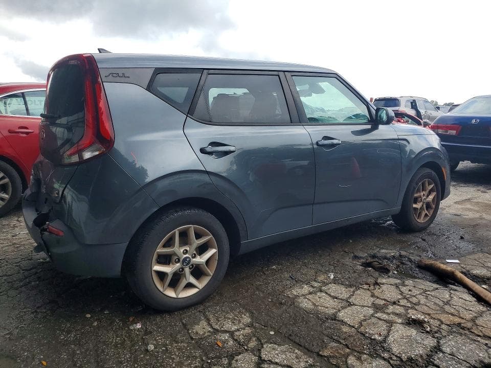 2021 KIA SOUL S 3