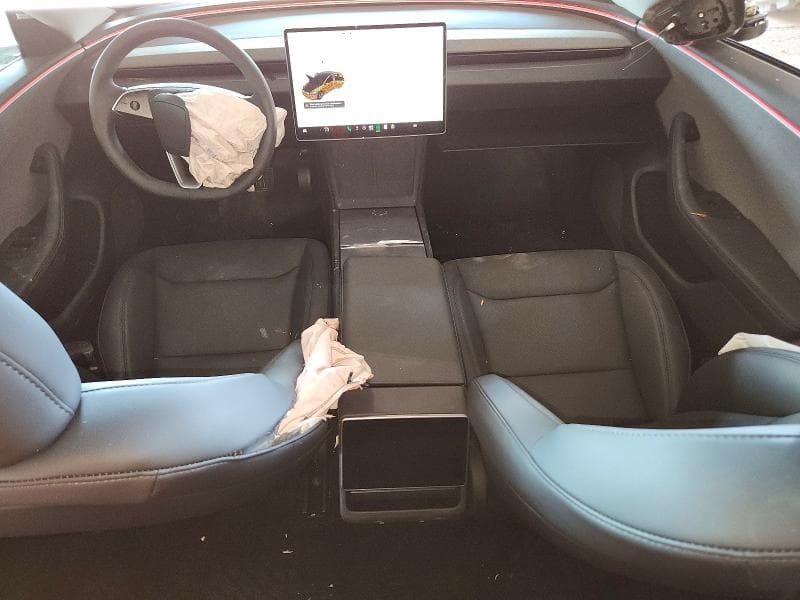 2026 TESLA MODEL 3 8