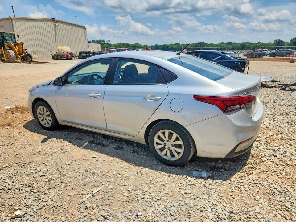 2019 HYUNDAI ACCENT SE 2