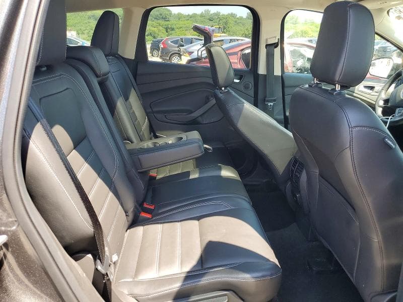 2018 FORD ESCAPE TITANIUM 11