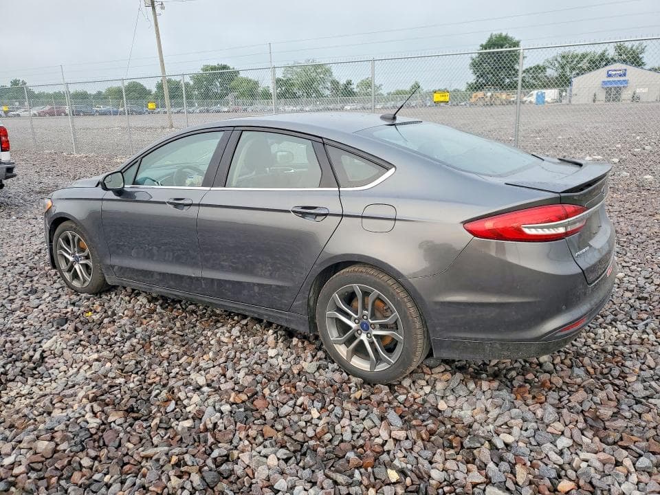 2017 FORD FUSION SE 2