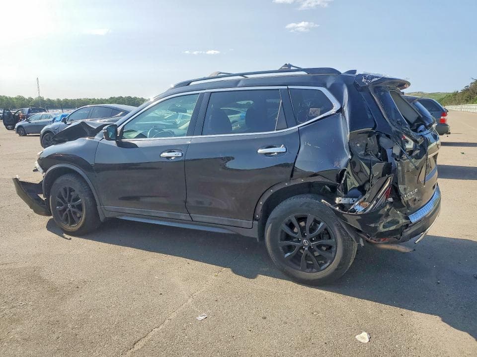 2017 NISSAN ROGUE SV 2