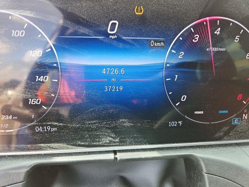 2025 MERCEDES-BENZ C 300 9