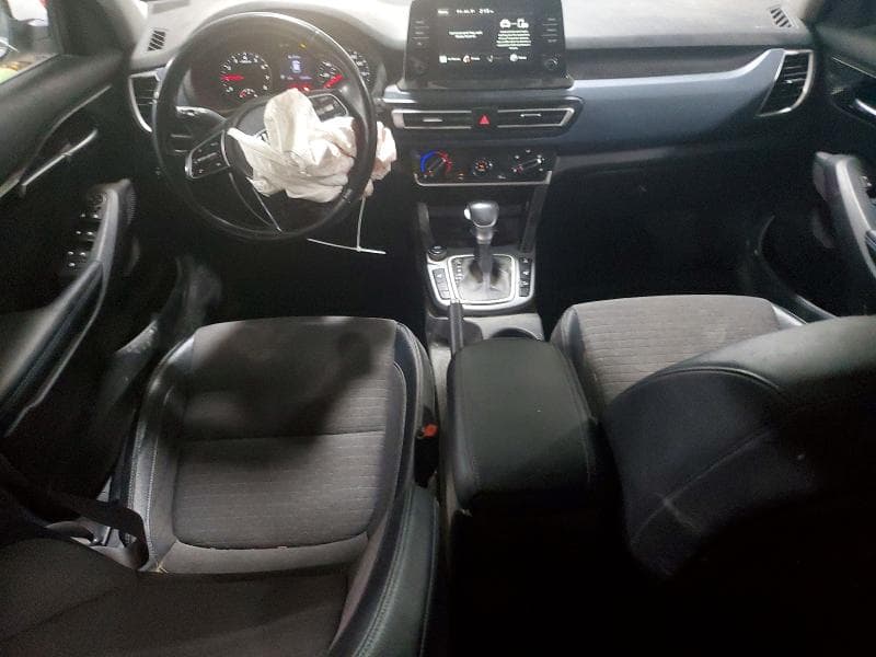 2021 KIA SELTOS S 8
