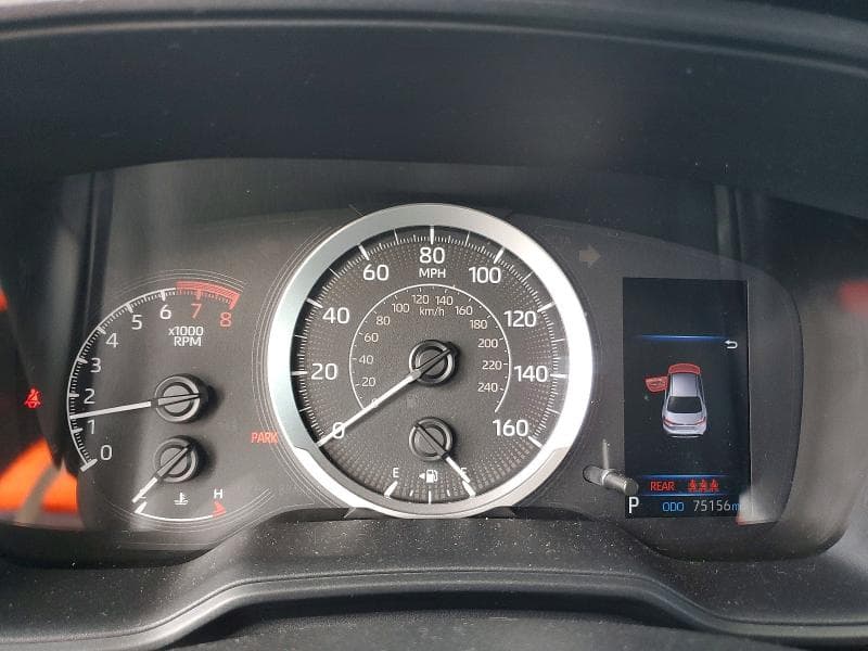 2021 TOYOTA COROLLA LE 9