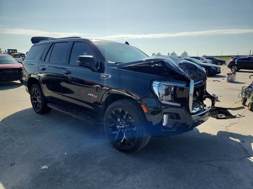2022 GMC YUKON AT4 4