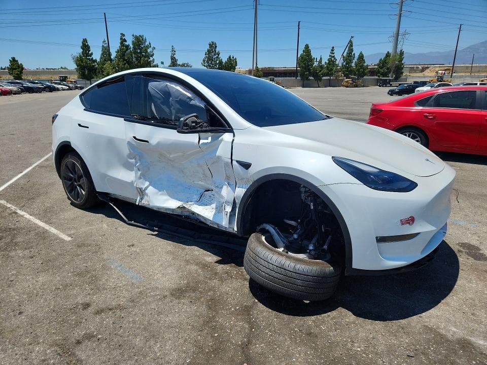 2020 TESLA MODEL Y 4