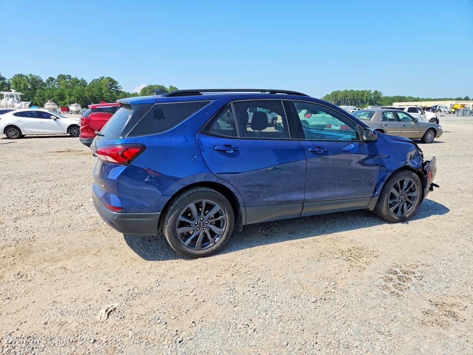 2022 CHEVROLET EQUINOX RS 3