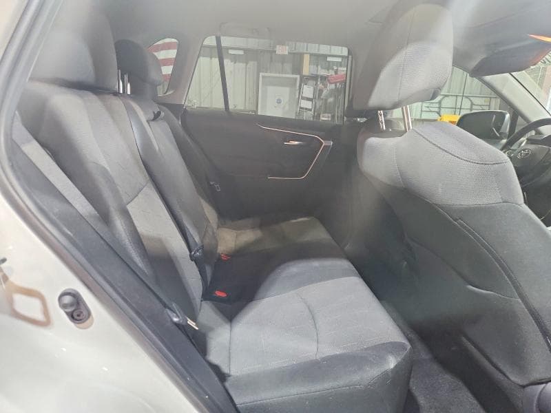 2019 TOYOTA RAV 4 11