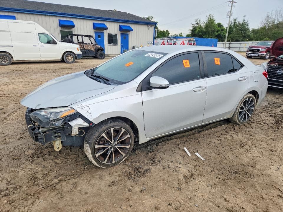 2017 TOYOTA COROLLA SE - 1