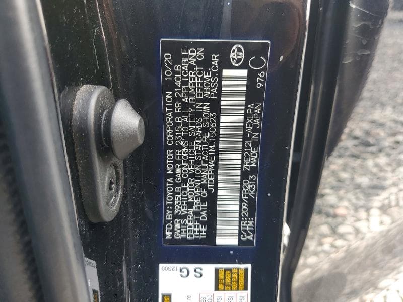 2021 TOYOTA COROLLA LE 12