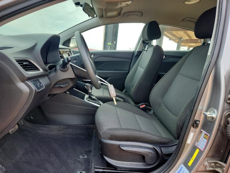 2022 HYUNDAI ACCENT SE 7