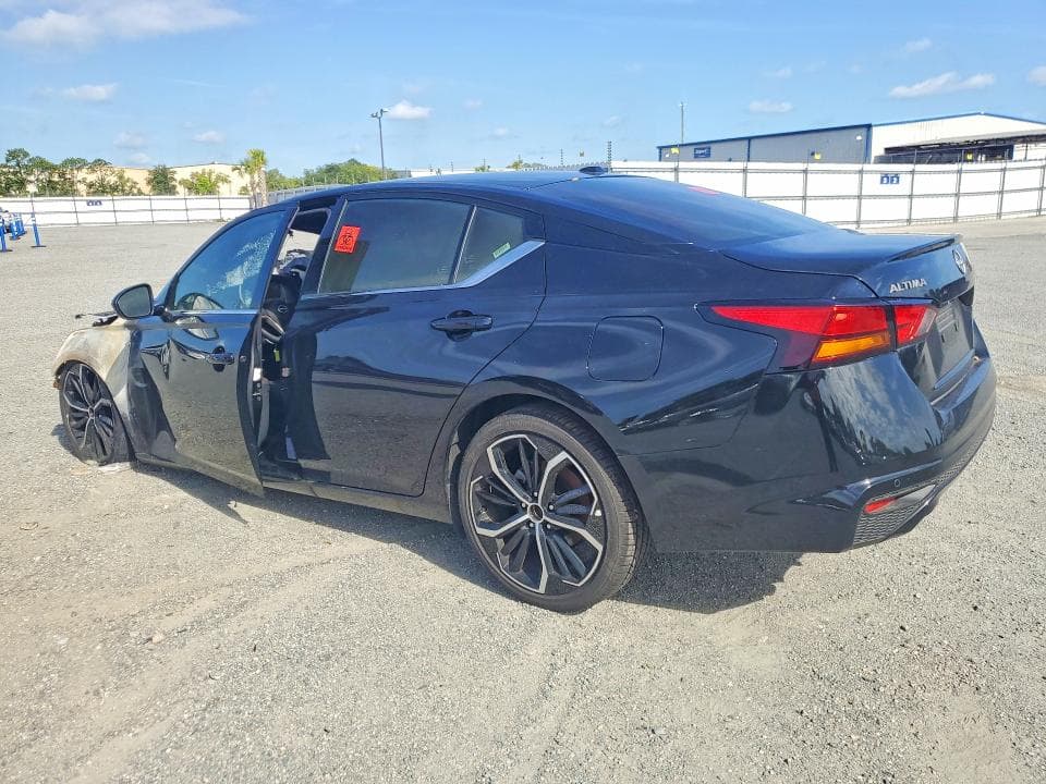 2025 NISSAN ALTIMA SR 2