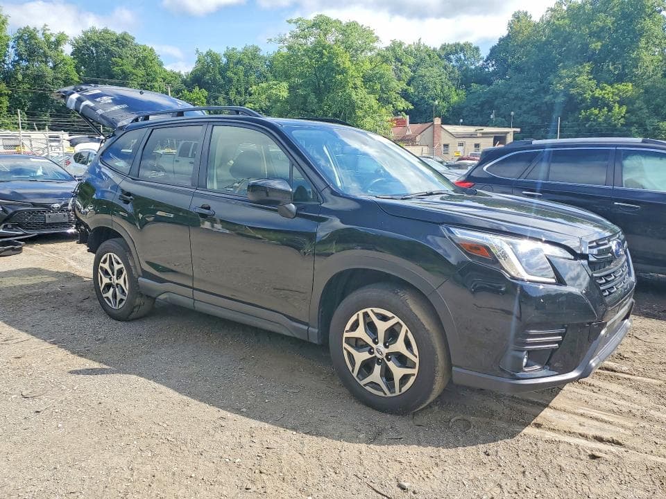 2024 SUBARU FORESTER PREMIUM 4