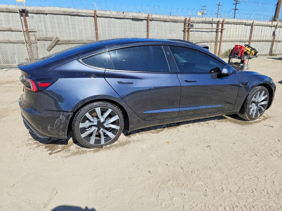 2026 TESLA MODEL 3 3