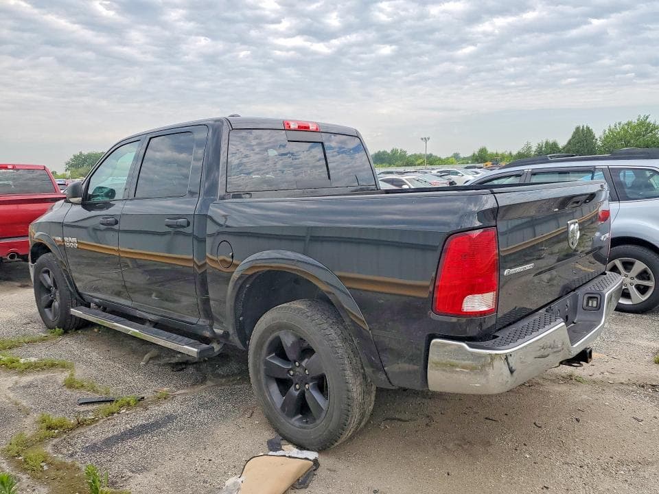 2017 RAM 1500 SLT 2