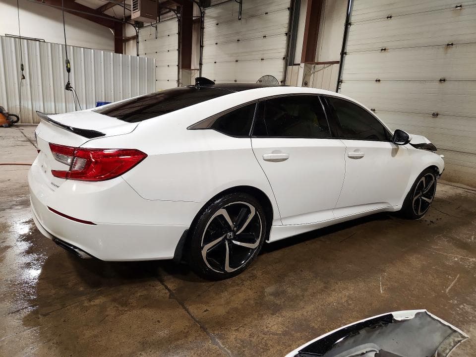 2018 HONDA ACCORD SPORT 3