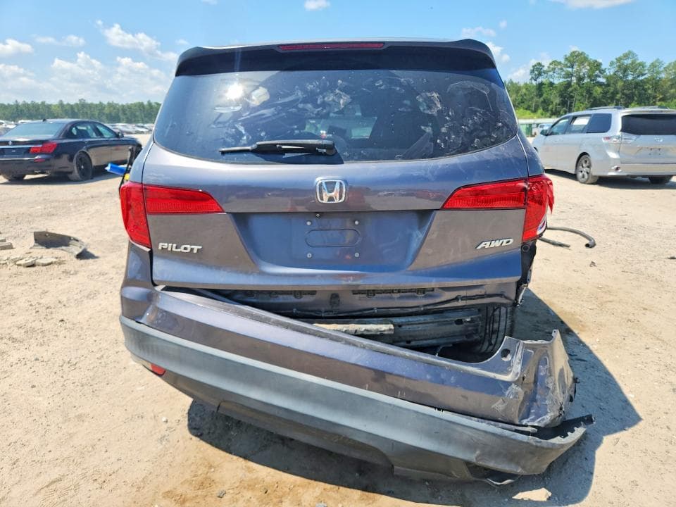 2018 HONDA PILOT LX 6