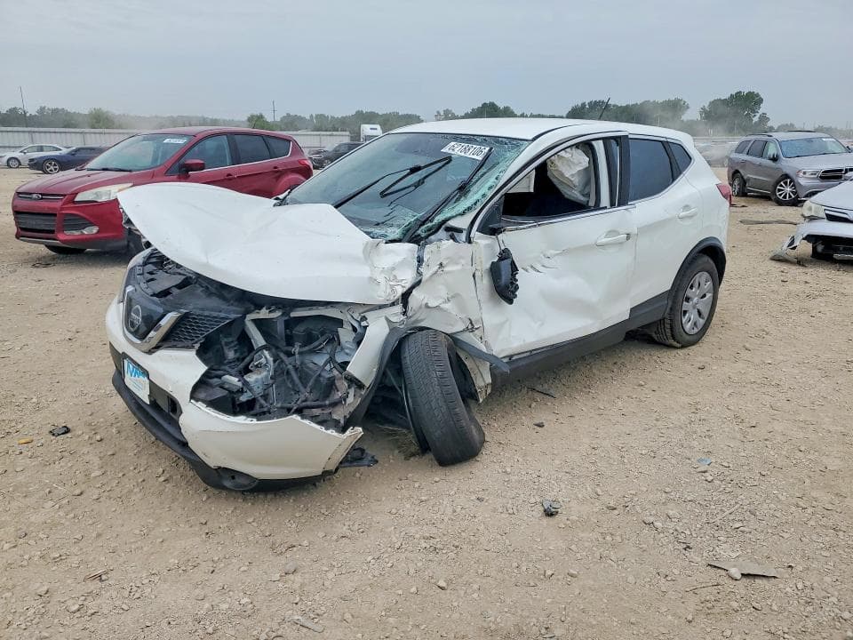 2019 NISSAN ROGUE SPORT S - 1