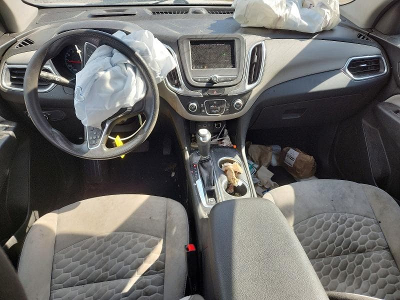 2020 CHEVROLET EQUINOX LS 8