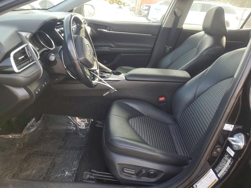 2018 TOYOTA CAMRY SE 7