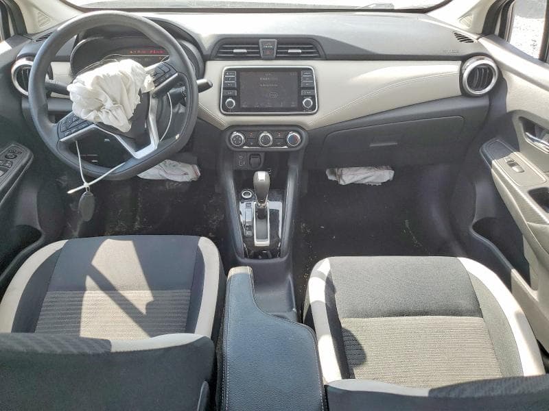 2020 NISSAN VERSA SV 8