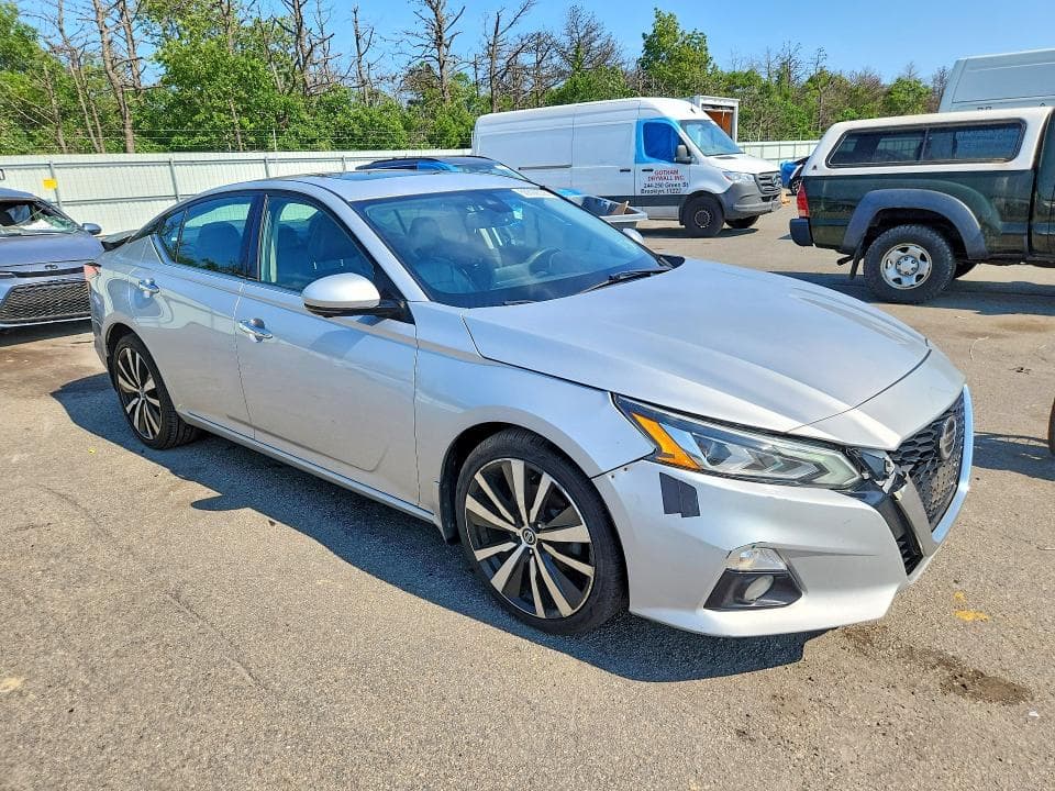 2019 NISSAN ALTIMA PLATINUM 4