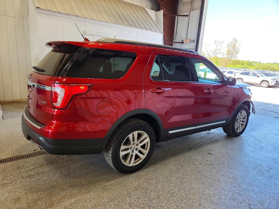 2018 FORD EXPLORER XLT 3