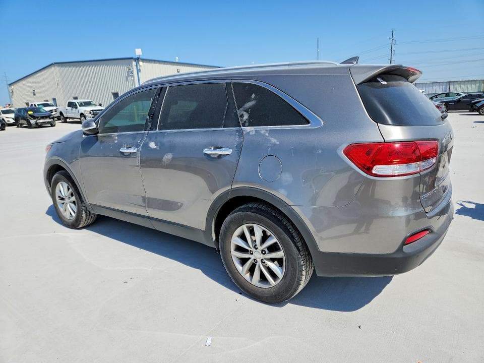 2018 KIA SORENTO LX 2